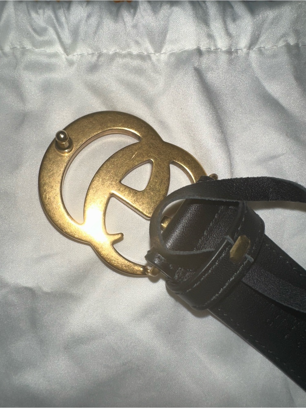 Gucci Marmont Black Leather Belt with Gold Interlocking GG Buckle - Picture 3 of 16